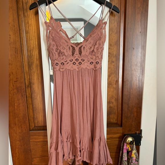 Free People dress. Hits above the knee, Size xs - Picture 1 of 2